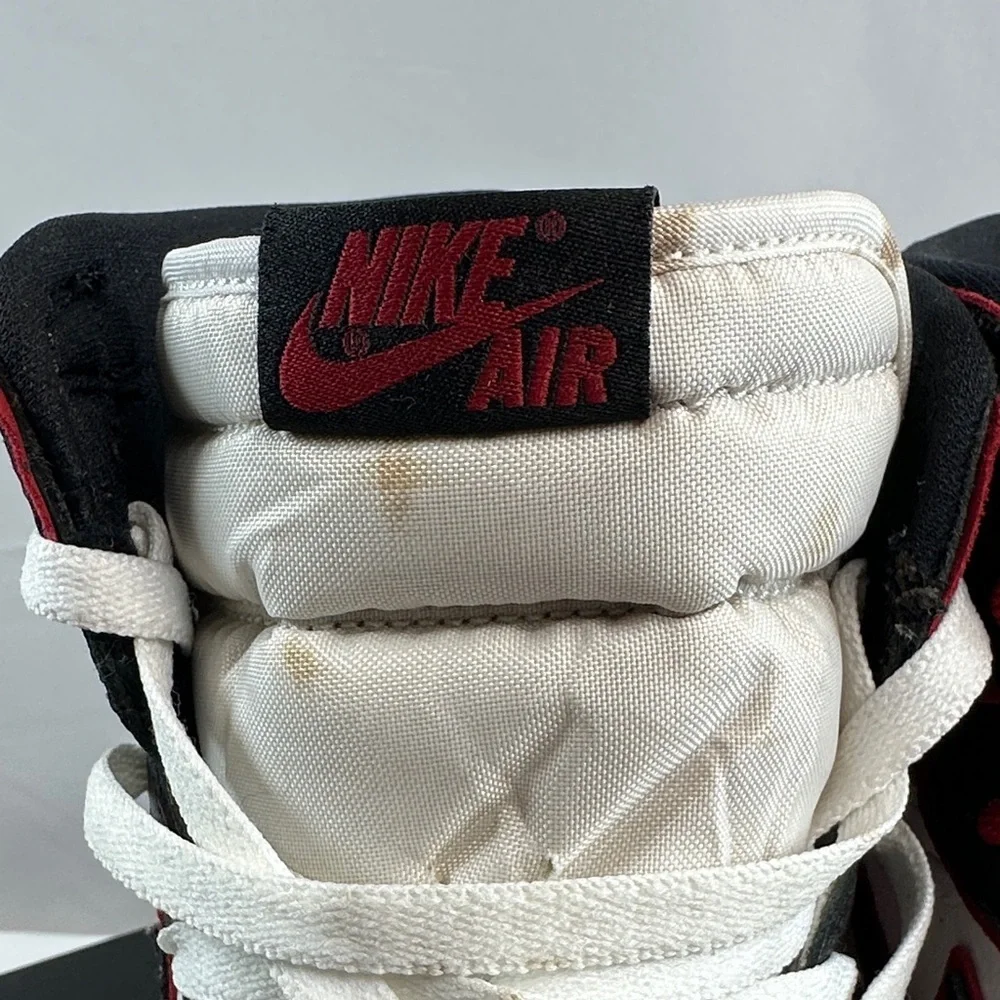 Nike Air Jordan 1 Retro High OG Black/Gym Red-White Sneakers